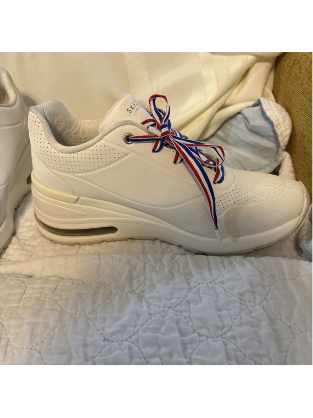High Top Skechers Sneakers - Picture 5 of 13
